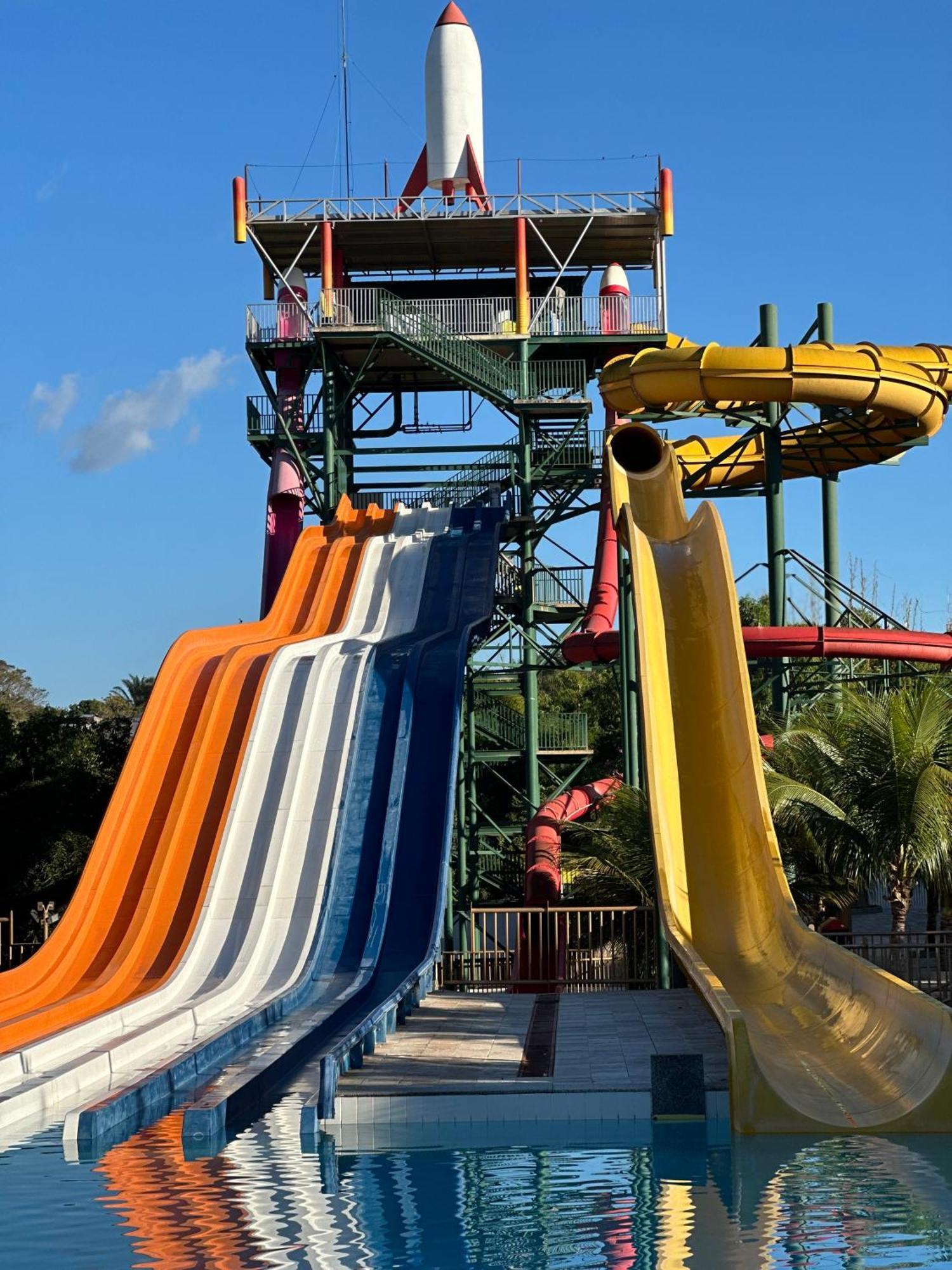Piazza Di Roma Apartamento 915 Com Parque Aquatico Caldas Novas Exterior foto